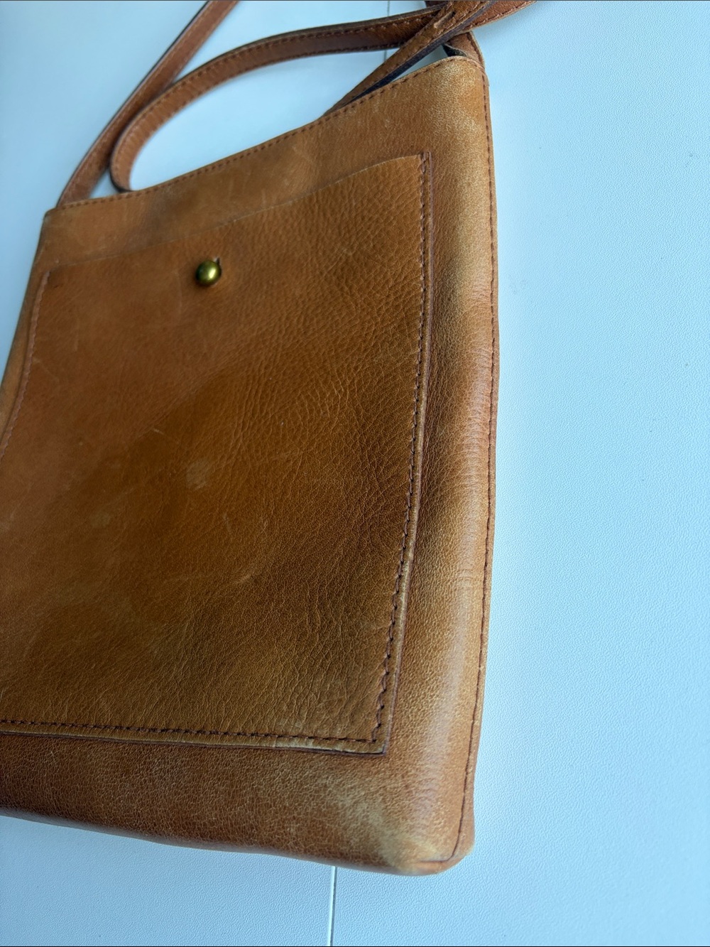 Madewell The Slim Brooklyn Crossbody Bag in Leather - Picture 4 of 8